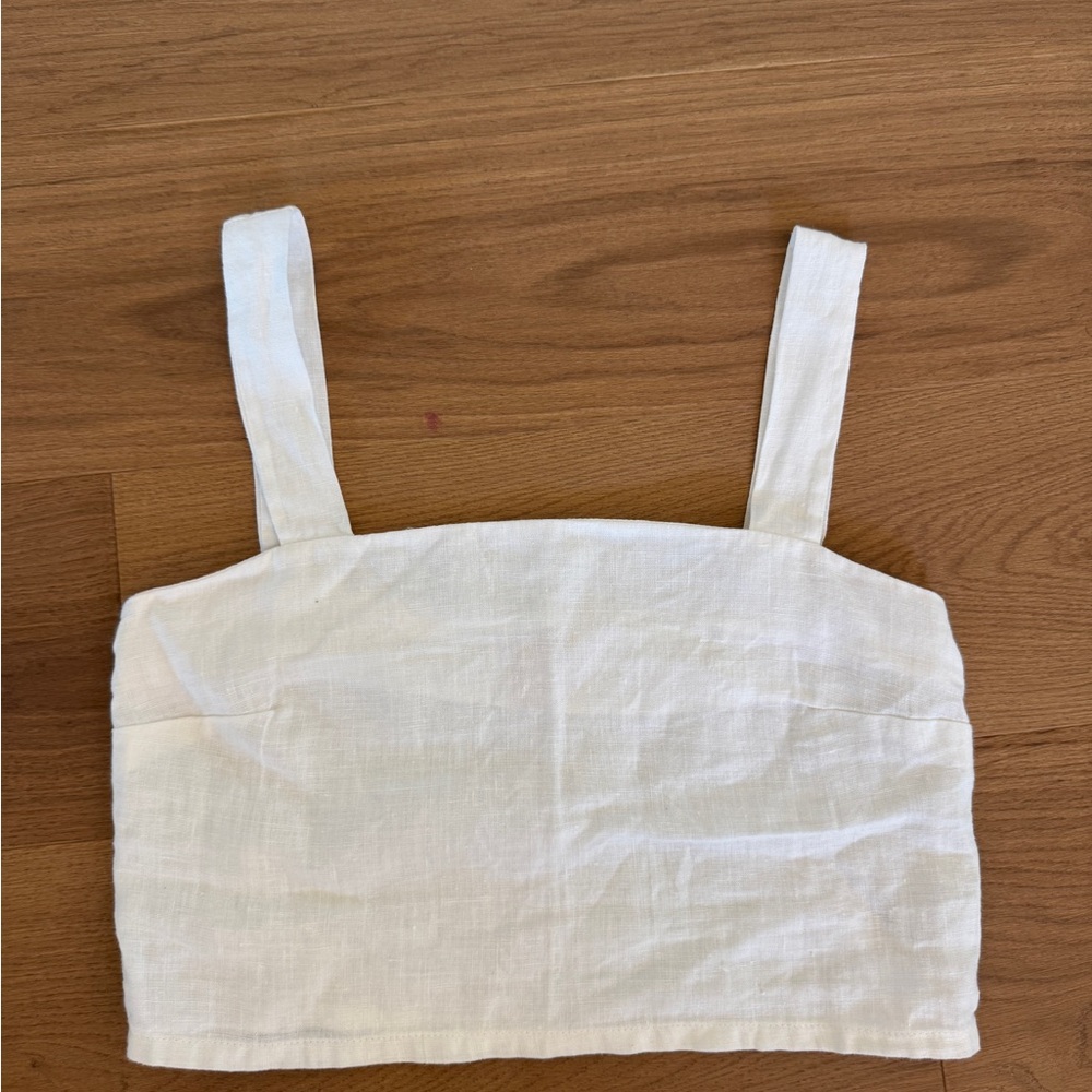 Linen Set In White - Picture 2 of 4